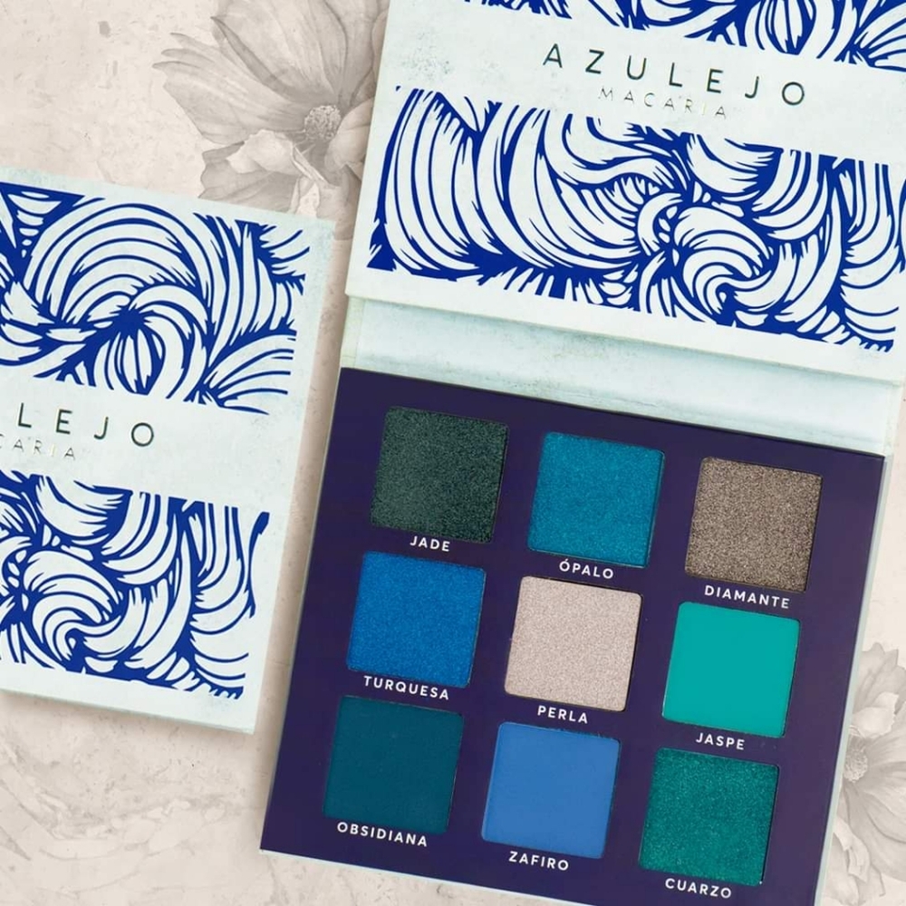 Eyeshadow palette